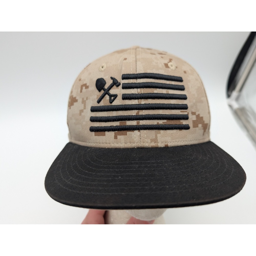 Off The Grid Desert Digital Camo Snapback Hat Black Flat Brim Flag Shovel 1047
